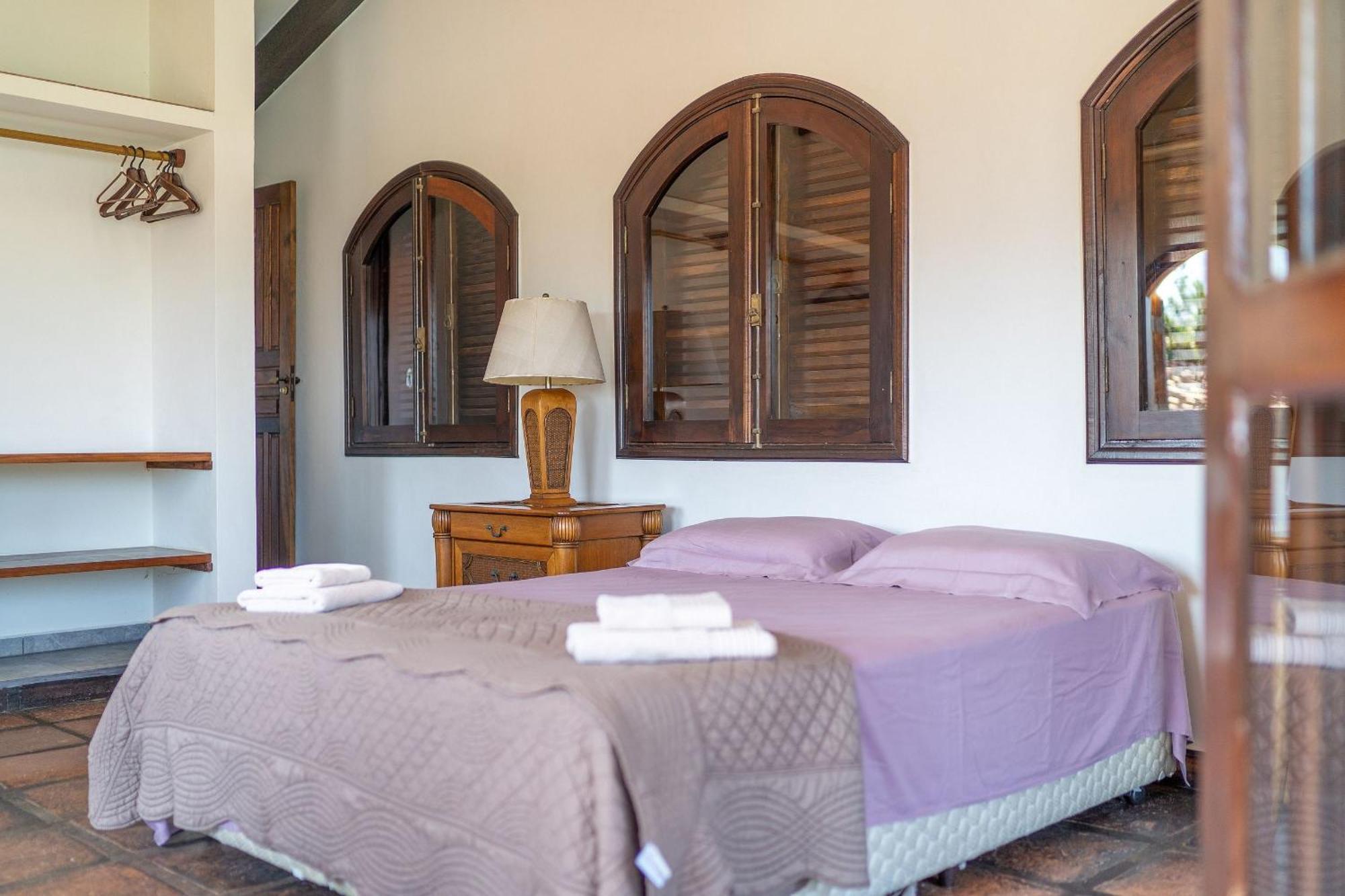 Casa luxuosa com 9 quartos e vista pro mar em Ubatuba, até 25 pessoas Casa de férias Ubatuba